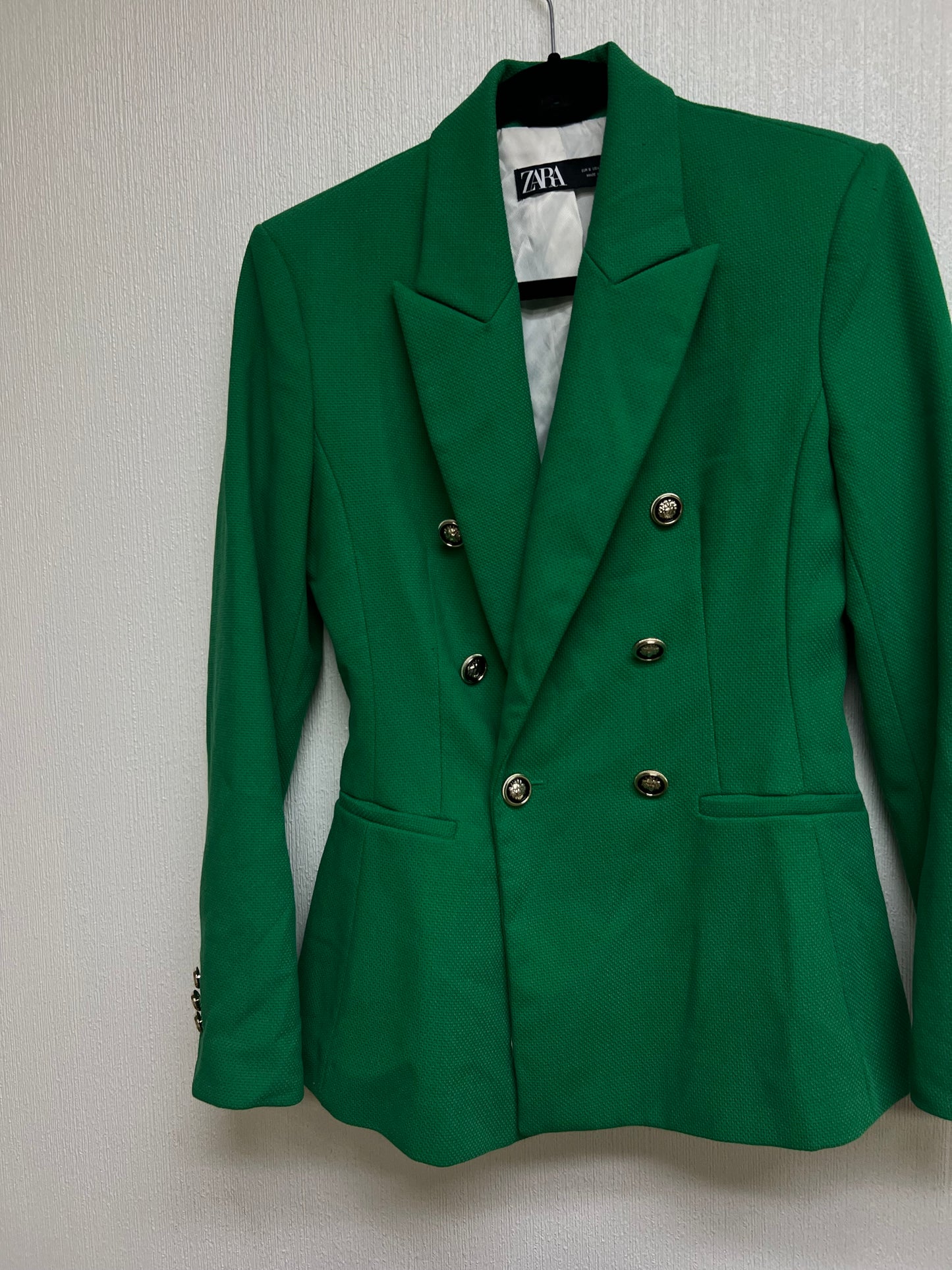 Blazer verde zara