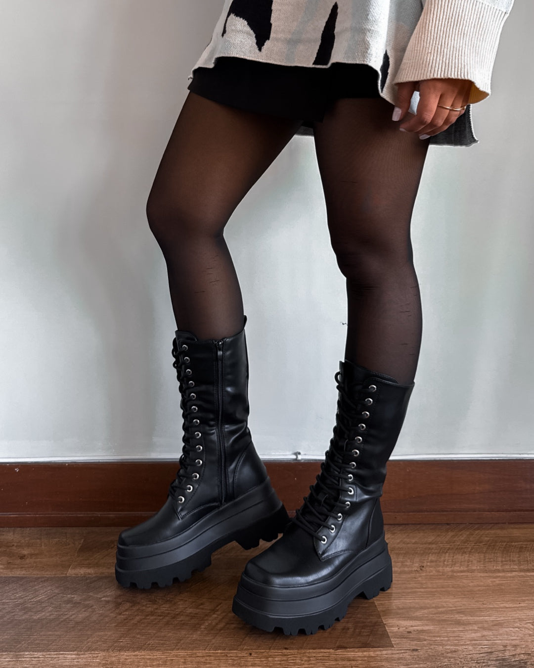 Bota plataforma cordones