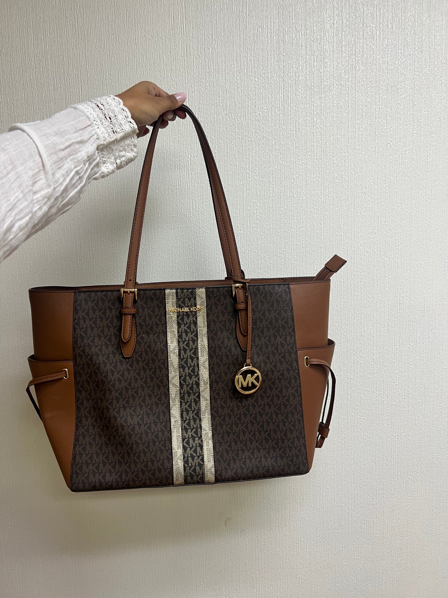 Cartera Michael Kors café