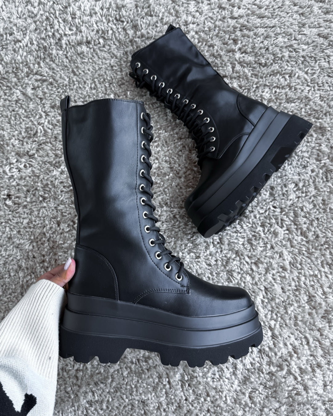 Bota plataforma cordones
