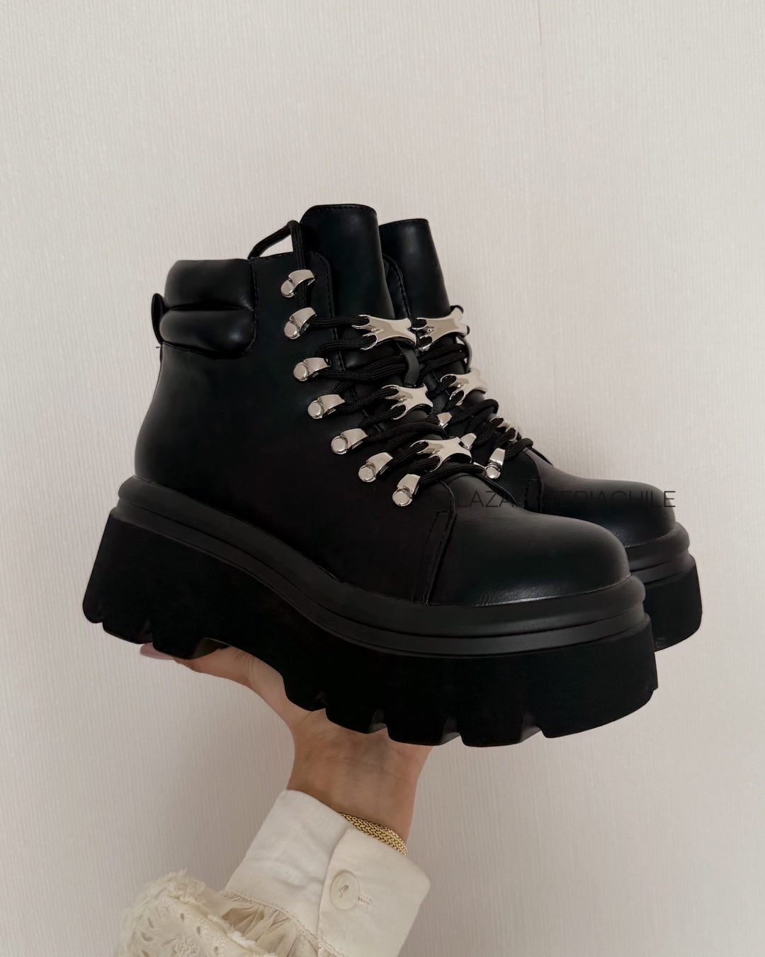Botin nahir cordones
