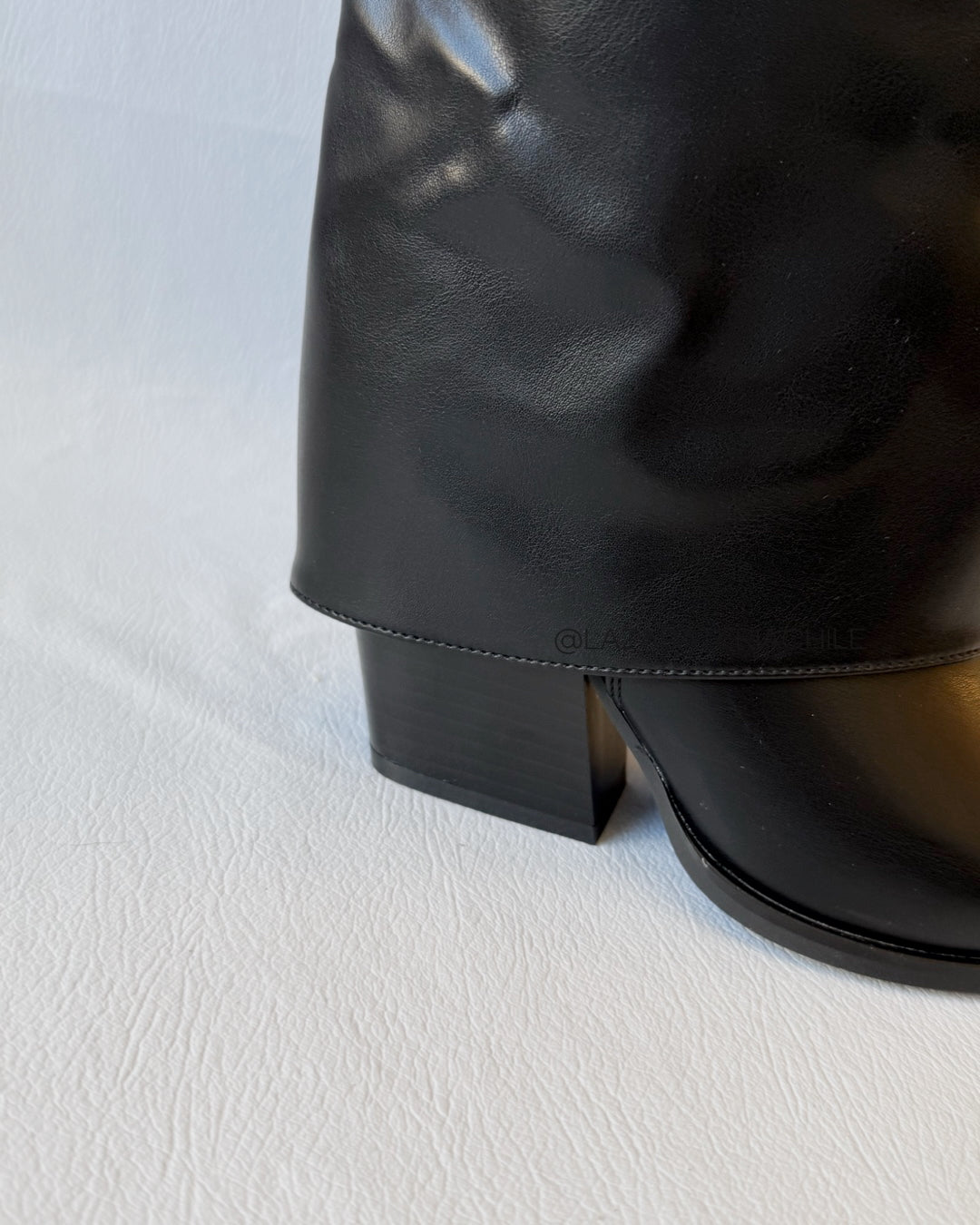 Bota givench texana