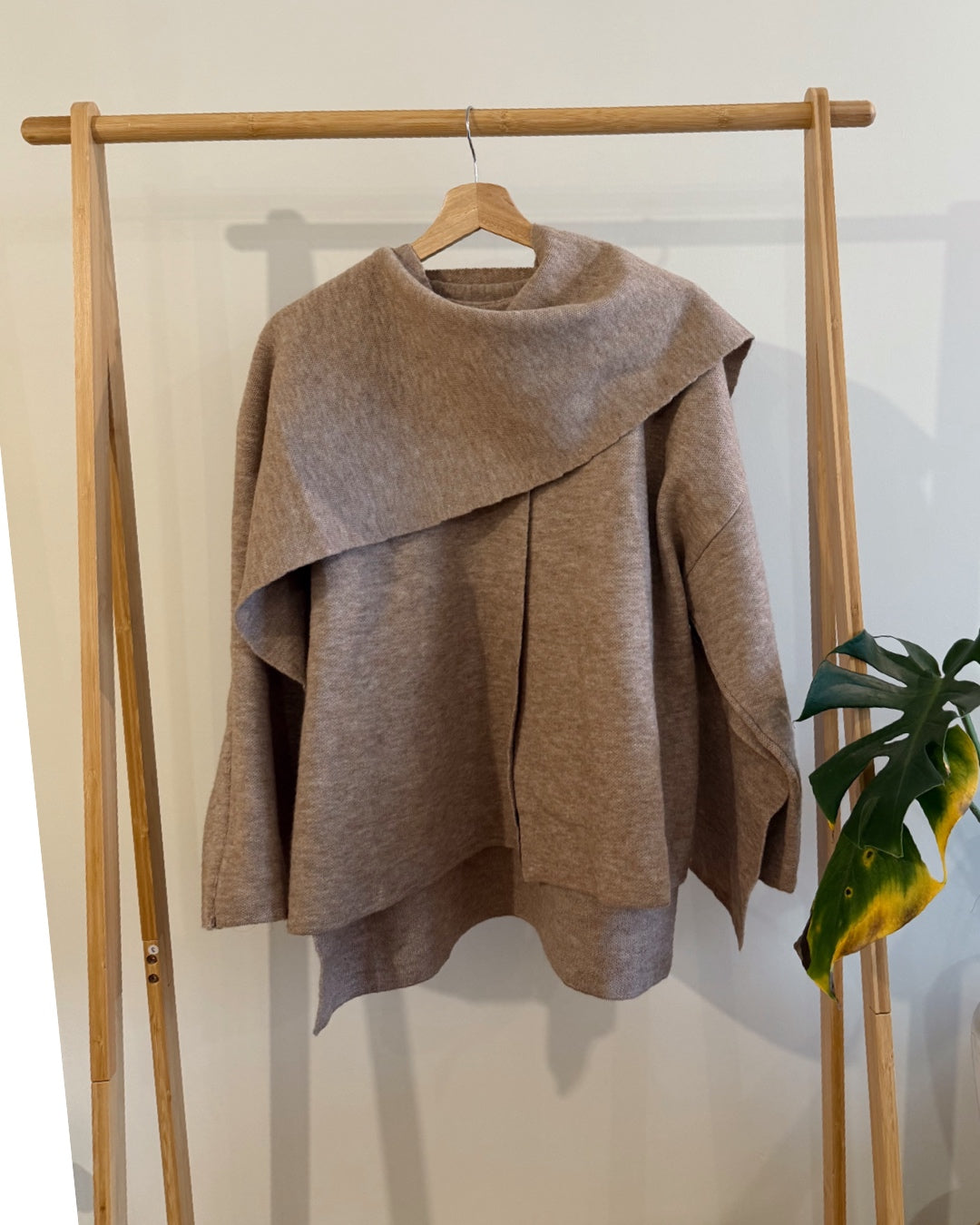 Chaqueta bufanda dupe zara camel