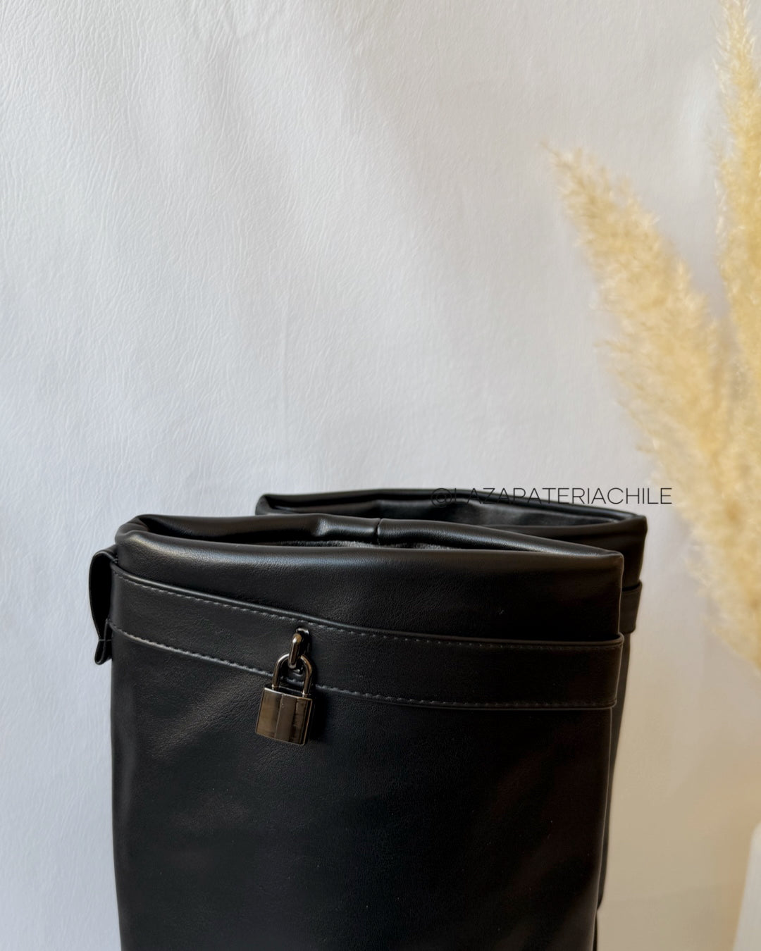 Bota givench texana