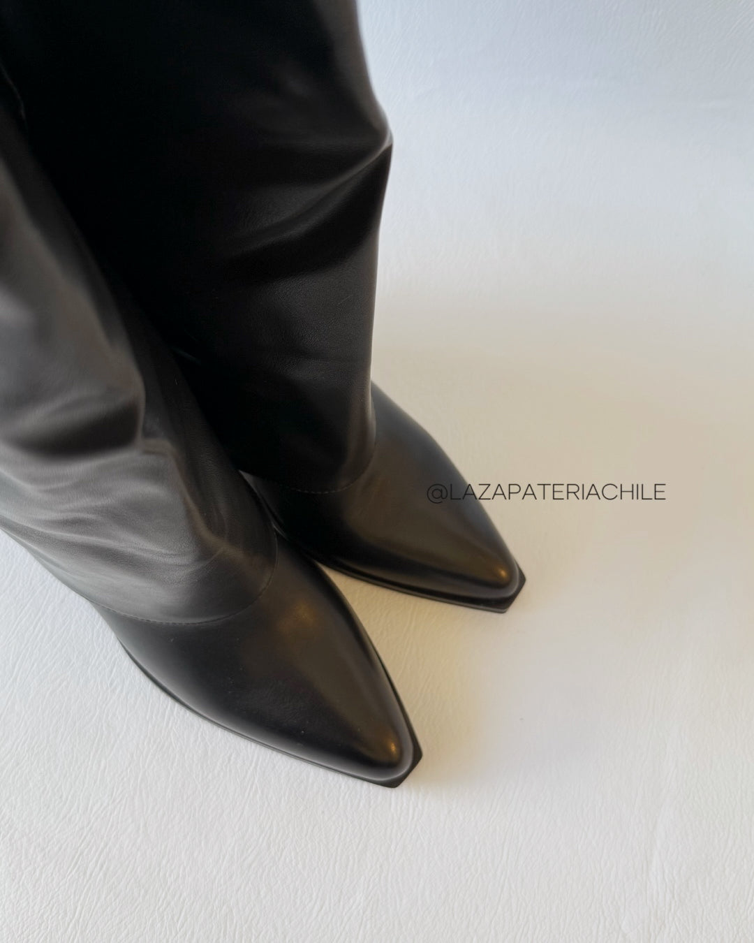 Bota givench texana