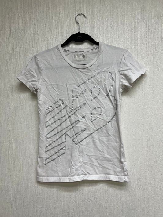 Polera new balance
