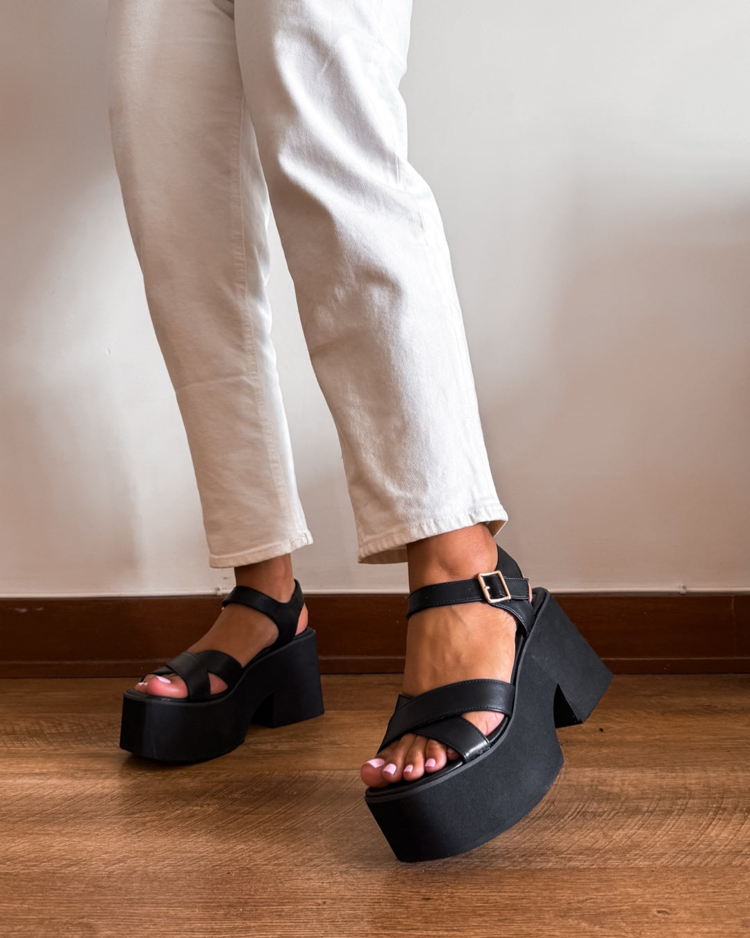 Sandalia mica black