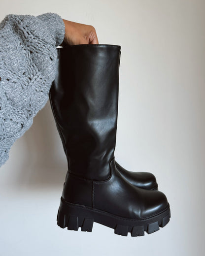 Bota dup zara