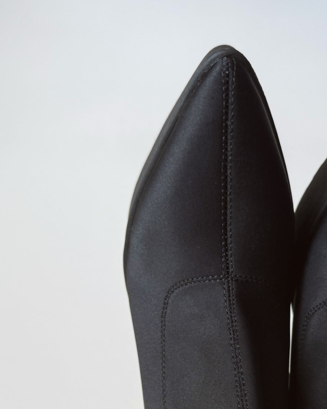 Botin alicia satin opaco negro