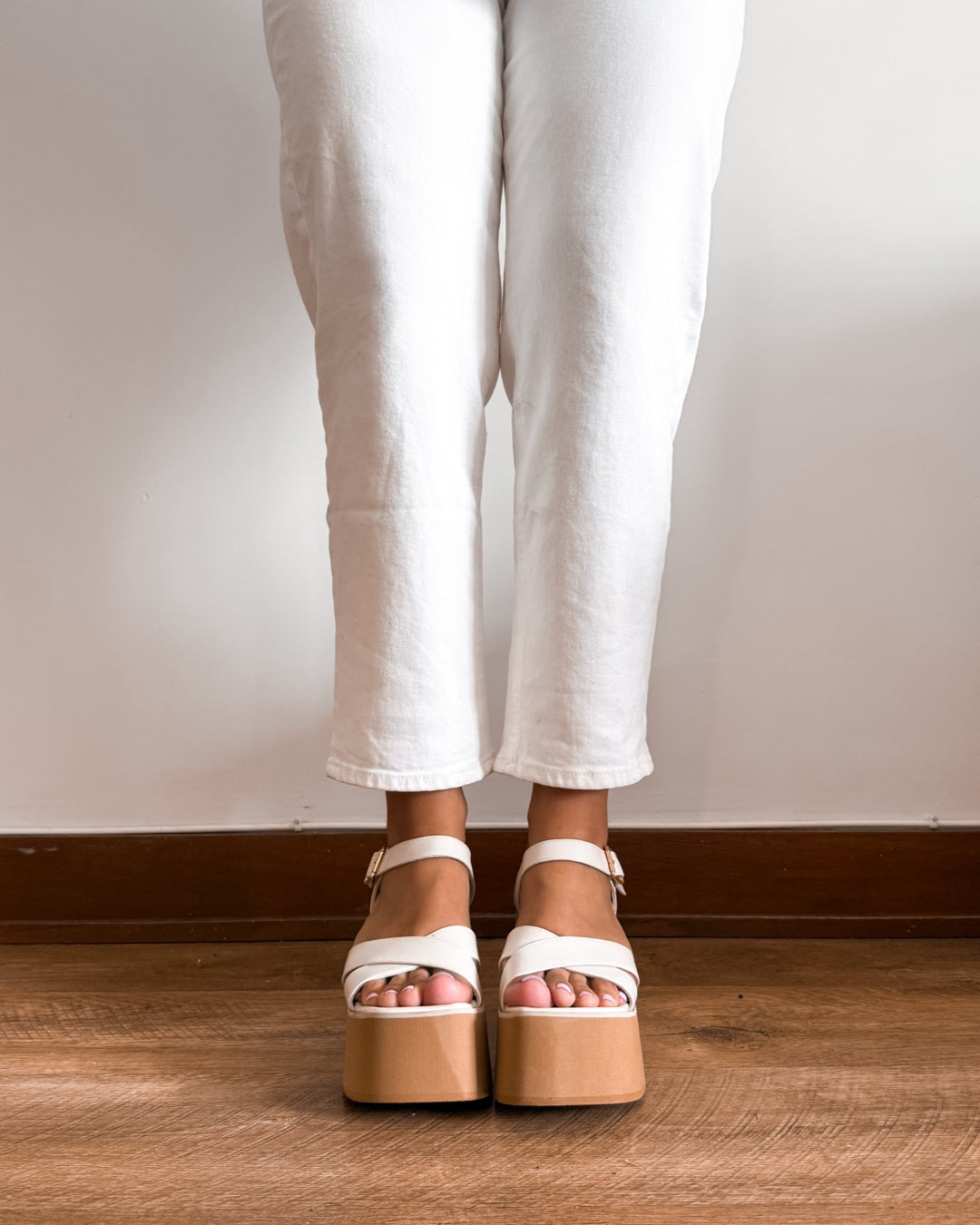 Sandalia mica beige