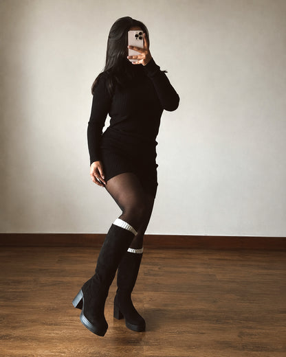 Bota gamuza black