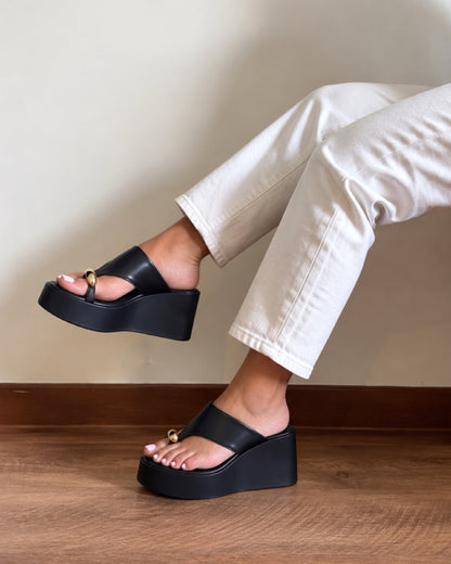 Sandalia argolla black