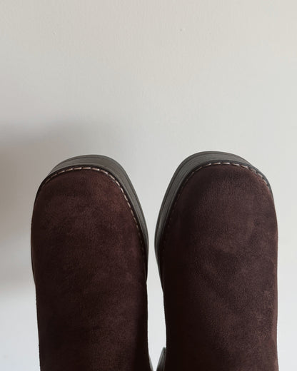 Bota gamuza chocolate