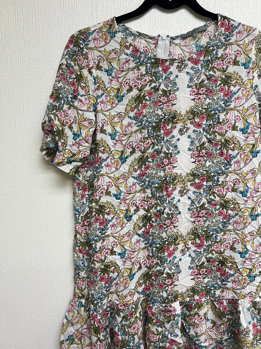 Mini vestido  floreado
