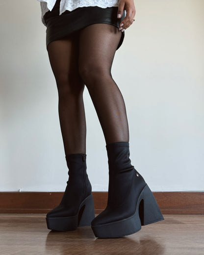 Botin alicia satin opaco negro