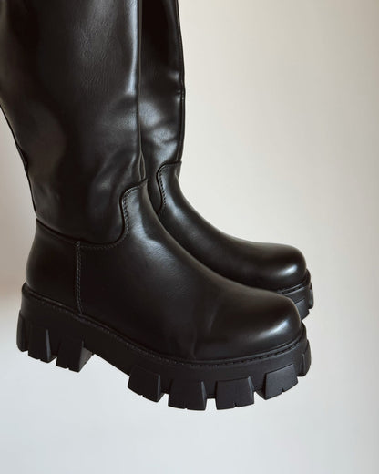 Bota dup zara