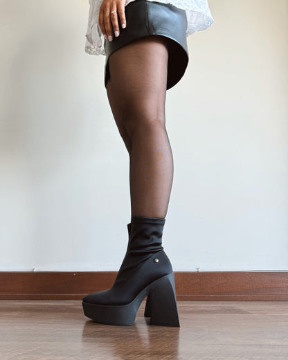 Botin alicia satin opaco negro