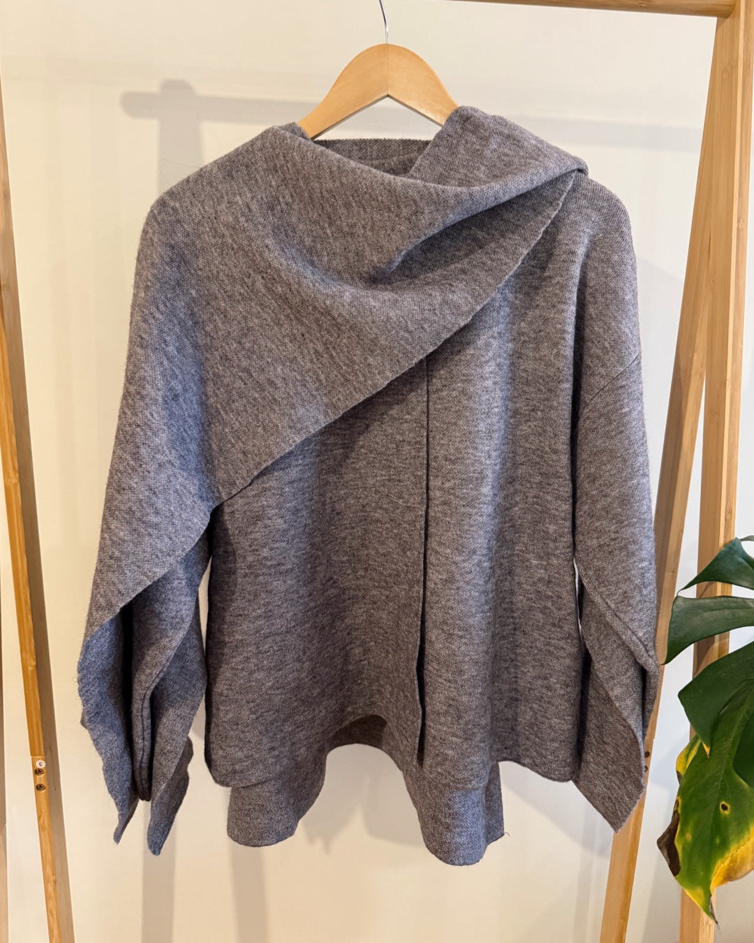 Chaqueta bufanda dupe zara gris