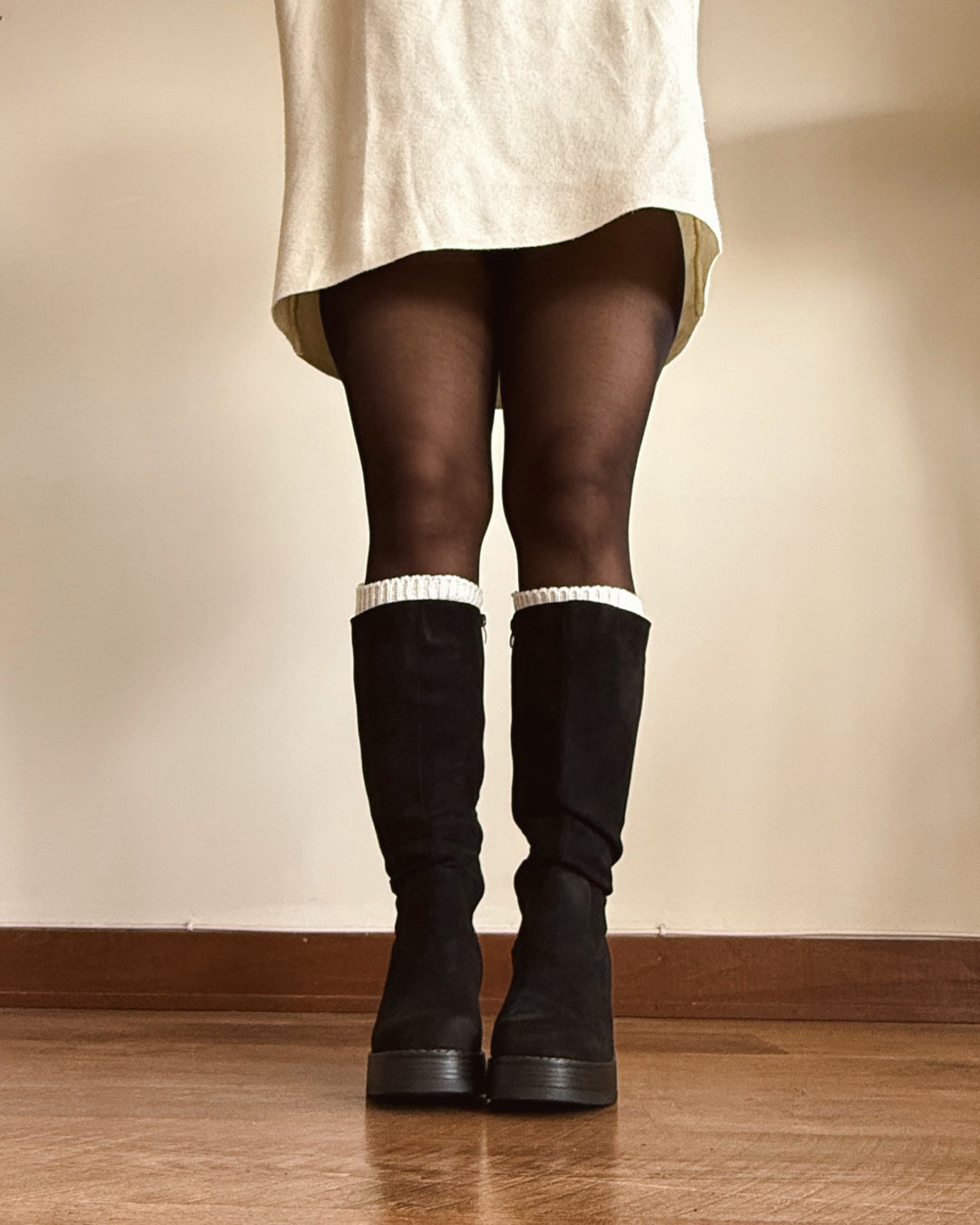 Bota gamuza black
