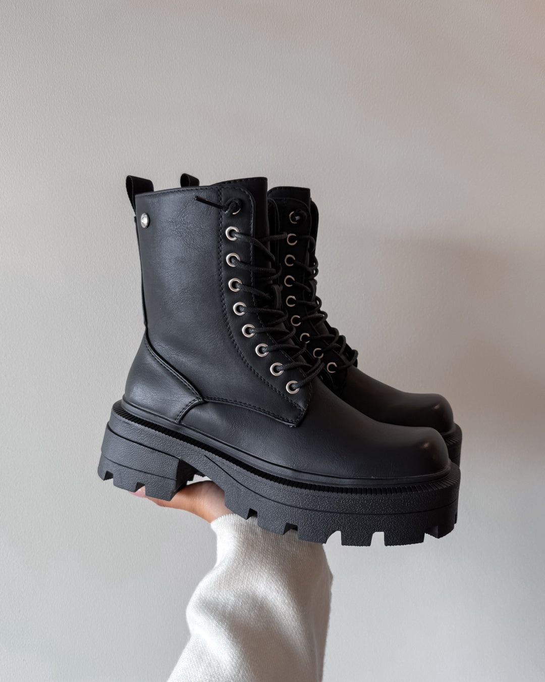 Botin plataforma cordones