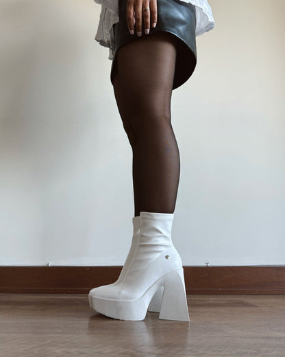 Botin alicia blanco