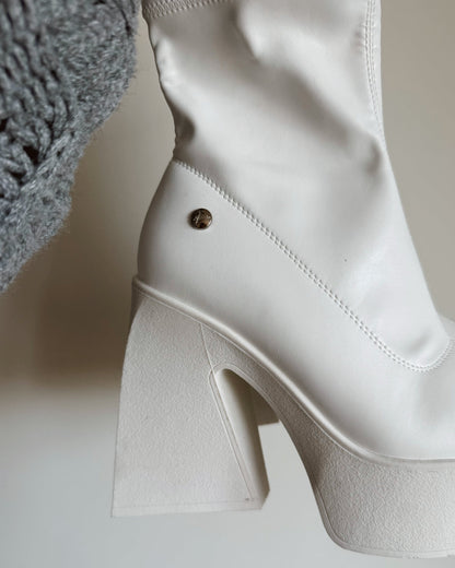 Botin alicia blanco