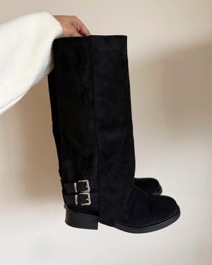 Bota pia black