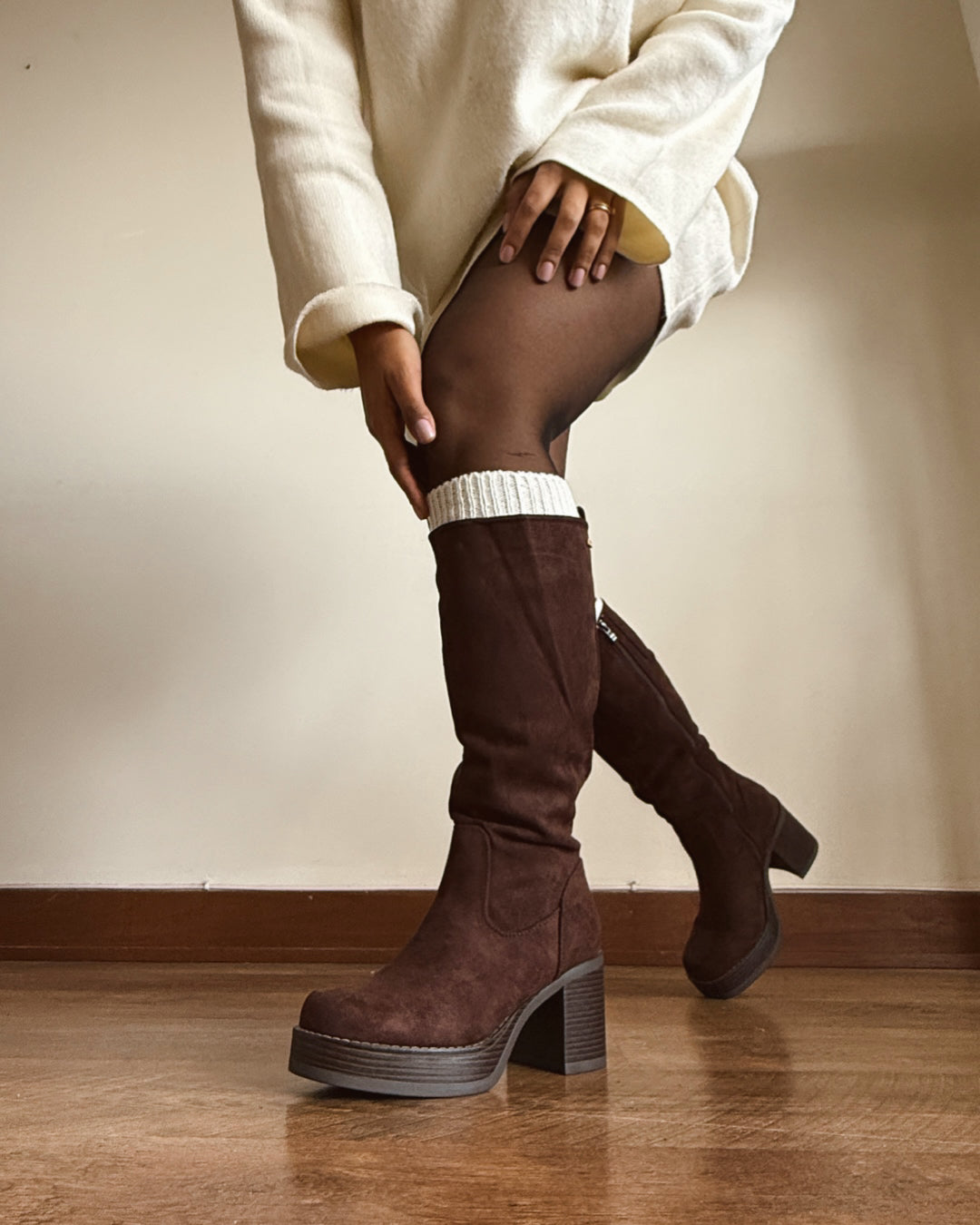 Bota gamuza chocolate