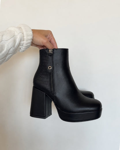 Botin cierre black