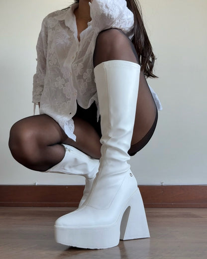 Bota alicia blanco(REMATE SIN CAMBIO NI DEVOLUCIÓN)