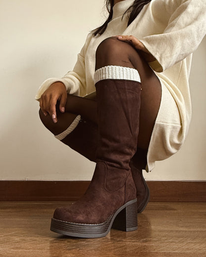 Bota gamuza chocolate