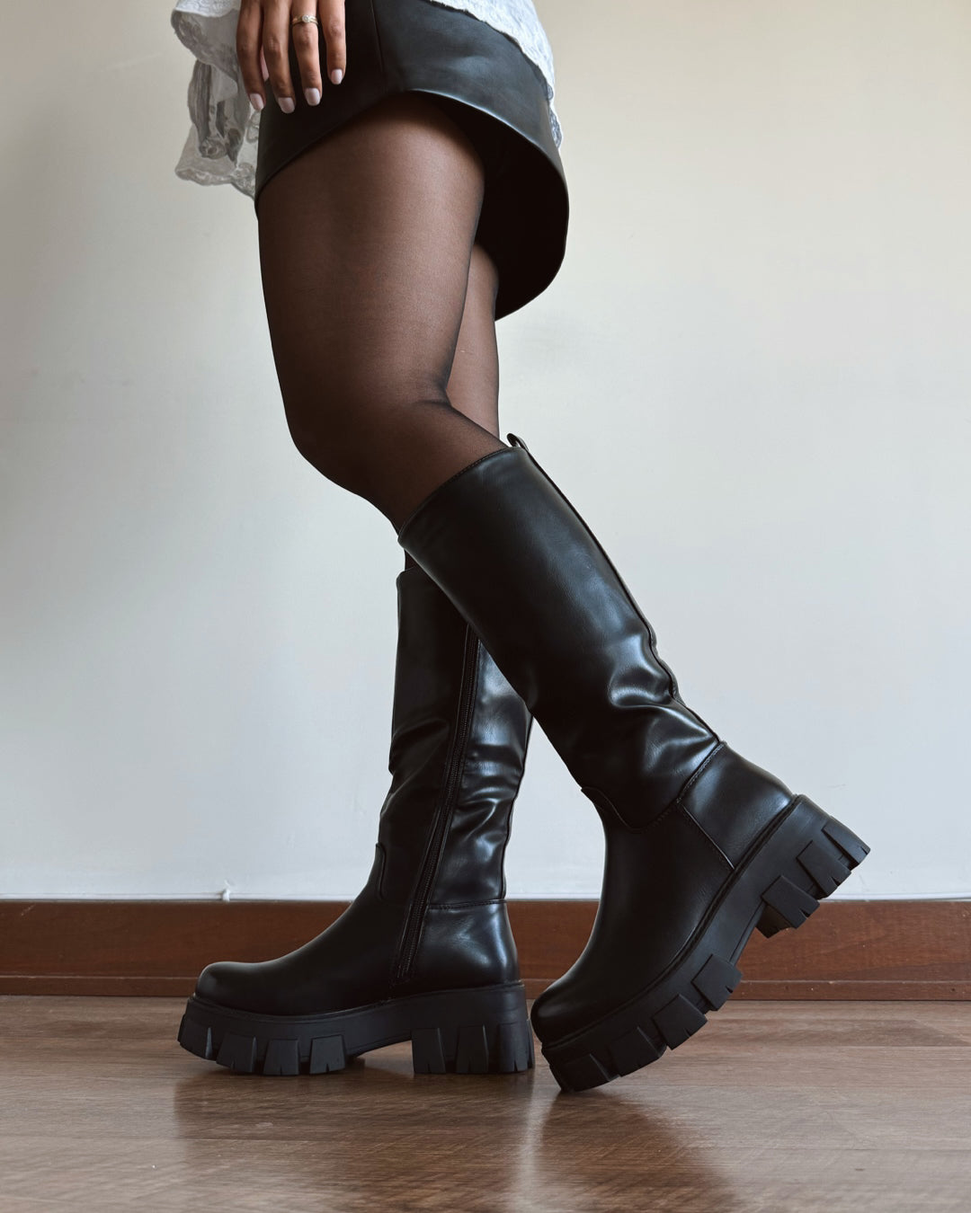Bota dup zara